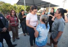 Prefeita em exercício Dayse Silva inaugura nova praça e pavimentação de ruas na Vila Portelinha, no bairro Santa Rosa