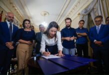 Raquel Lyra autoriza mais de R$ 25 milhões em obras viárias em três regiões do Estado