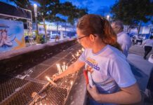 Débora Almeida participa de celebração religiosa no Morro da Conceição