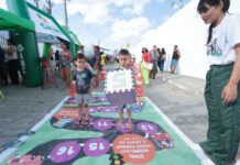 Caravana da Primeira Infância chega ao Residencial Luiz Bezerra Torres com serviços e atividades lúdicas