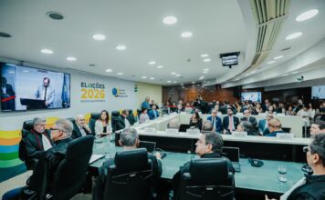 Raquel Lyra prestigia posse do desembargador Erik Simões como vice-presidente e corregedor do TRE-PE