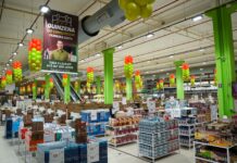 Ferreira Costa inicia Quinzena do Consumidor com descontos acima de 40% e projeta crescimento de 20% nas vendas