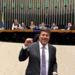 PEC da Segurança relatada por Mendonça Filho é aprovada na Câmara por 487 votos e endurece regras contra crime organizado, feminicidas e pedófilos