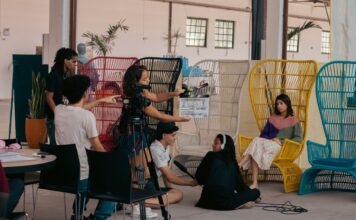 Mostra gratuita de cinema exibe filmes produzidos por adolescentes de Caruaru