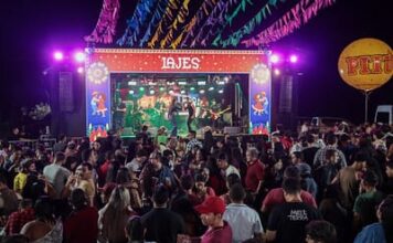 Público prestigia Vila de Lajes na primeira noite do Maior e Melhor São João do Mundo, em Caruaru