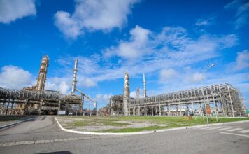 Pernambuco registra o maior crescimento do país na indústria e no comércio no primeiro bimestre de 2026, diz IBGE