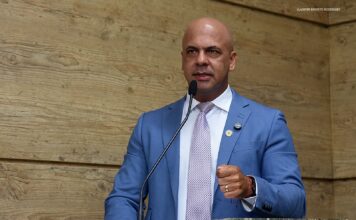 Anderson Correia solicita implantação do curso de Medicina Veterinária no novo campus da UPE em Caruaru