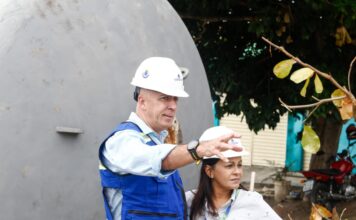 Presidente da Compesa vistoria obras no Agreste
