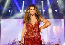Elba Ramalho será homenageada na Calçada da Fama do Forró em Caruaru neste sábado (30)
