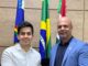 Anderson Correia homenageia Paulo Neto, atleta de eSports, na Câmara de Caruaru