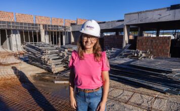 Débora Almeida intensifica agenda em São Bento do Una e acompanha obras da Adagro e de creche