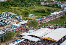 Mais de 60 mil pessoas lotam o Alto do Moura em mais um dia de muito forró