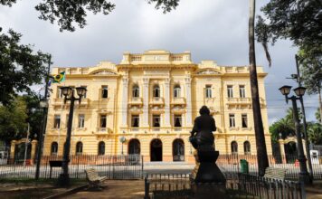 Governo de Pernambuco decreta expediente reduzido na próxima segunda-feira (29)
