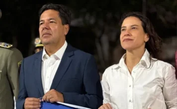 Mendonça defende Raquel Lyra e diz que os ataques do PSB são desespero por causa da liderança dela nas pesquisas