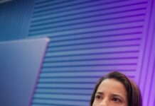 Em sabatina da CNN, Raquel destaca investimentos e apresenta prioridades para Pernambuco nos próximos anos