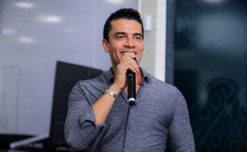 Às vésperas da eleição, muitos cravam vitória de Raquel, mas Rodrigo Pinheiro já dizia isso em 2024