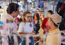 Débora Almeida realiza escuta popular na feira de Águas Belas e encerra agenda em encontro com lideranças no Recife