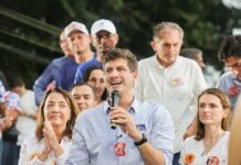 João Campos propõe ampliar Pé-de-Meia em Pernambuco com novos benefícios para estudantes